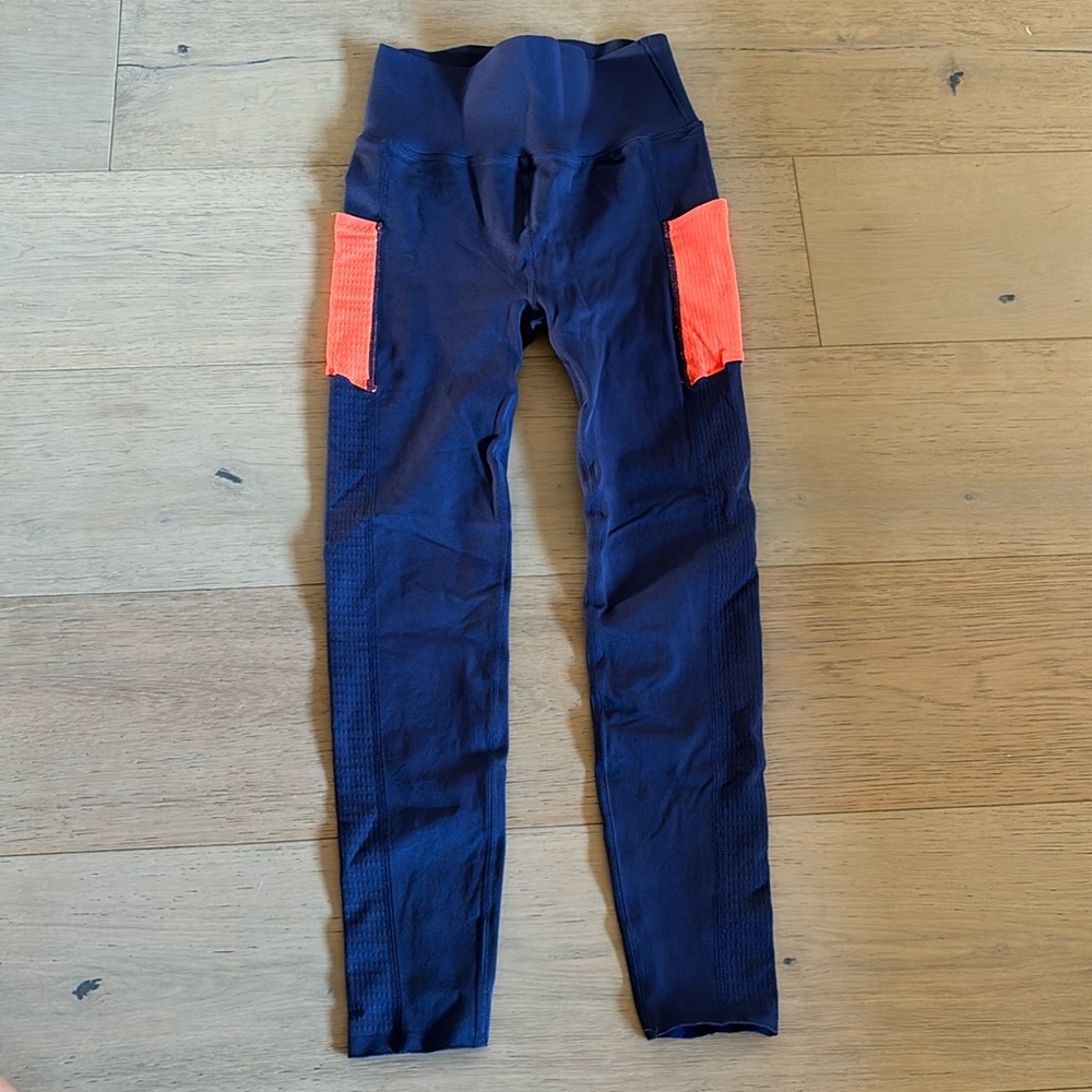 Fabletics Sculpt Knit Leggings Size M